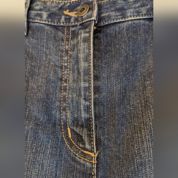 Talbot Stretch Women's high rise blue medium wash jeans Capri button snap sz 10 - Picture 4 of 9